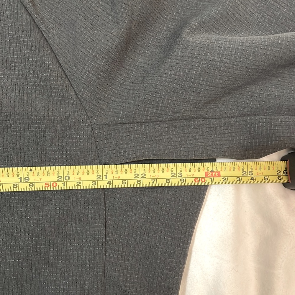 Lululemon jacket - Picture 14 of 14
